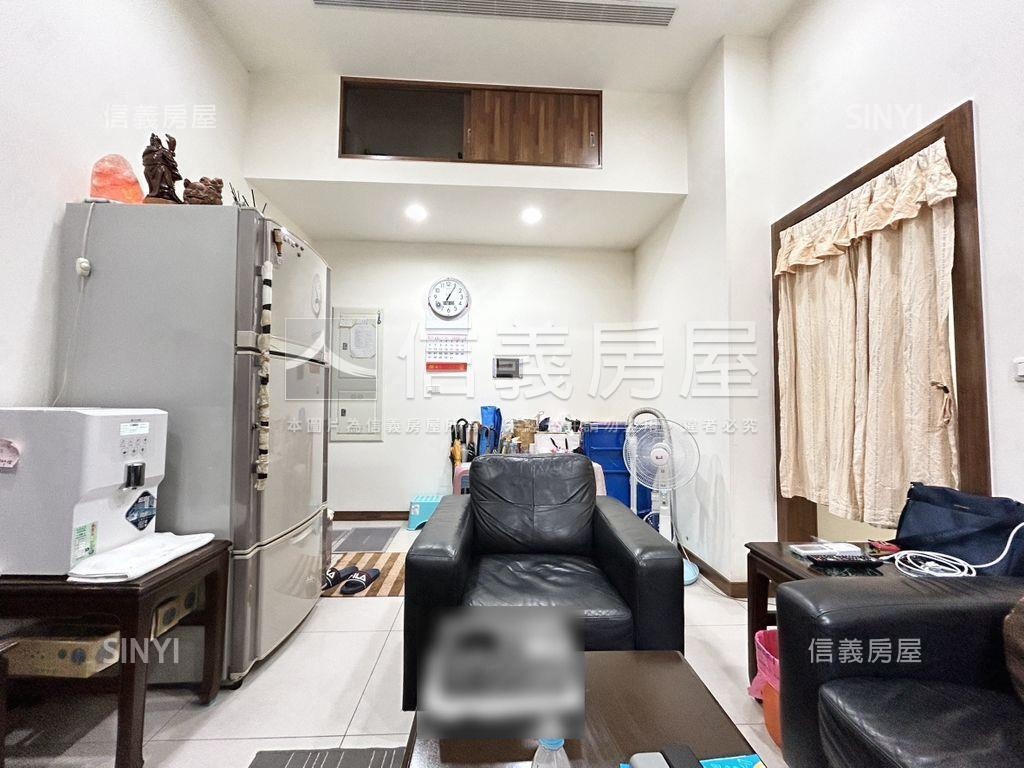 新潤峰耘住家房屋室內格局與周邊環境