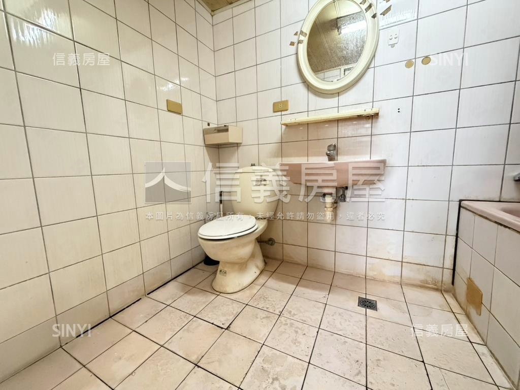 瑞隆五甲高樓兩房房屋室內格局與周邊環境