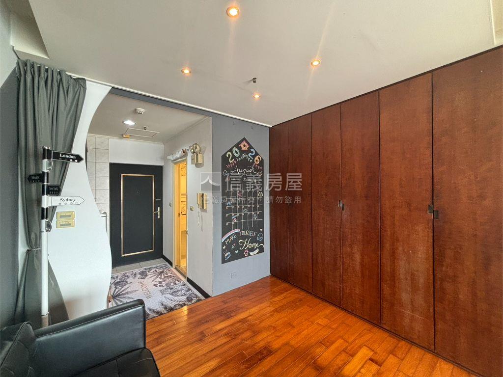 大稻埕煙火荷堤河景套房房屋室內格局與周邊環境