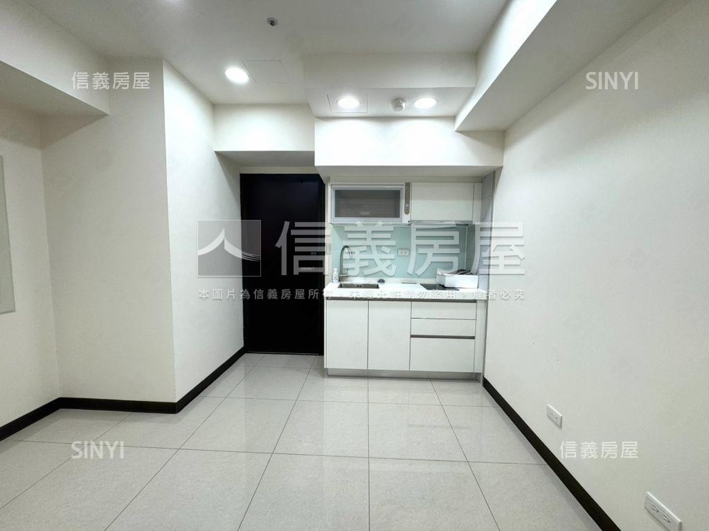 世界花園小巧玲瓏房屋室內格局與周邊環境