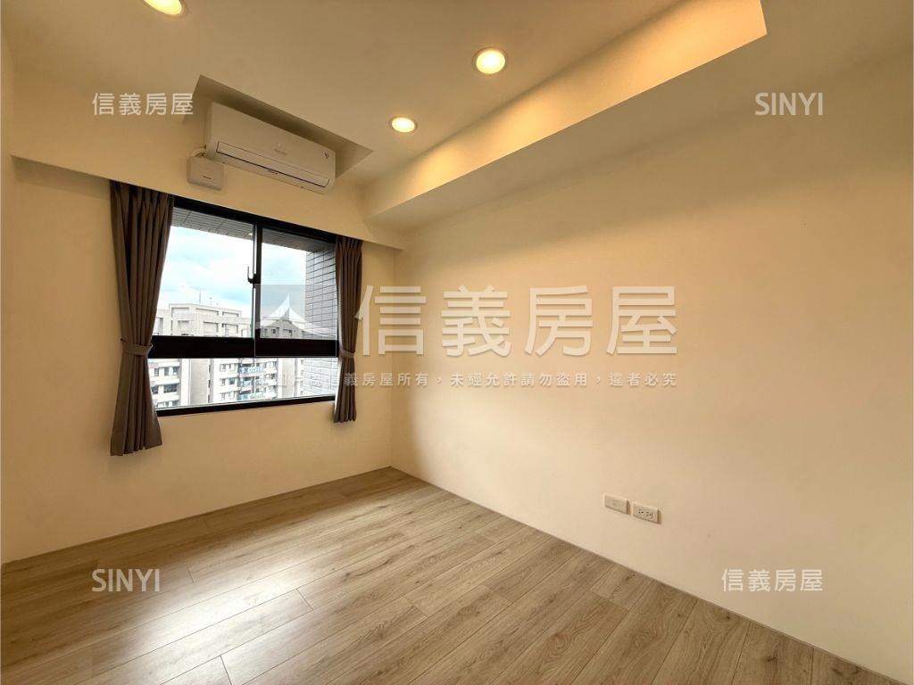 夯坐山望溪高樓三房平車房屋室內格局與周邊環境