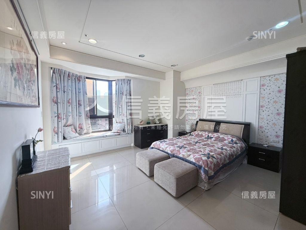 君臨天下美屋採光三房車位房屋室內格局與周邊環境