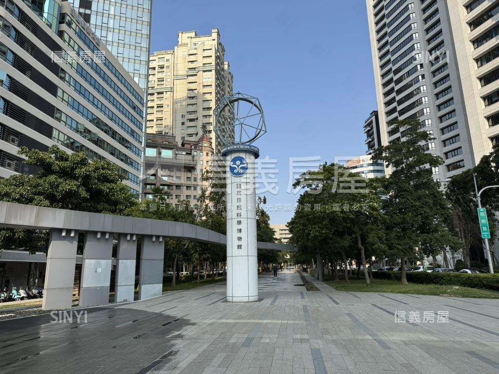 金典✰邊間雙面採光視野讚房屋室內格局與周邊環境