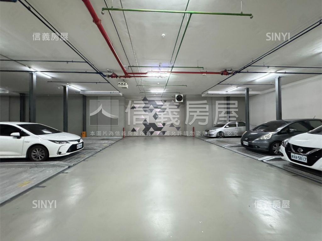 ＣＢＤ時代廣場商辦房屋室內格局與周邊環境