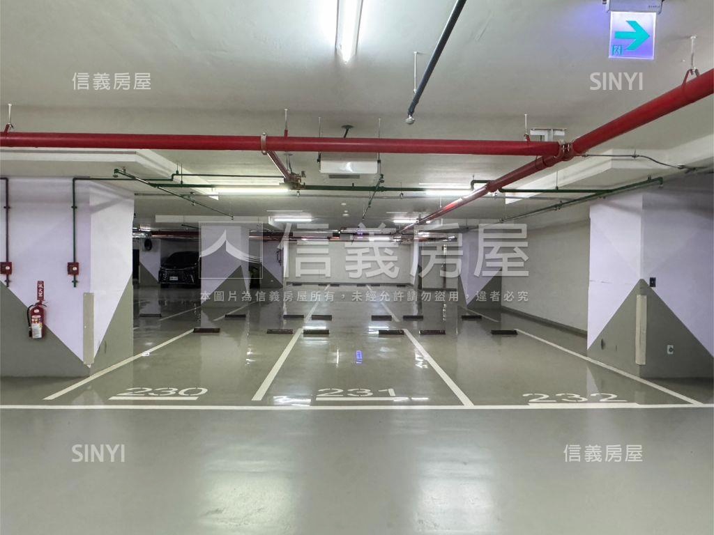 ＣＢＤ時代廣場商辦房屋室內格局與周邊環境