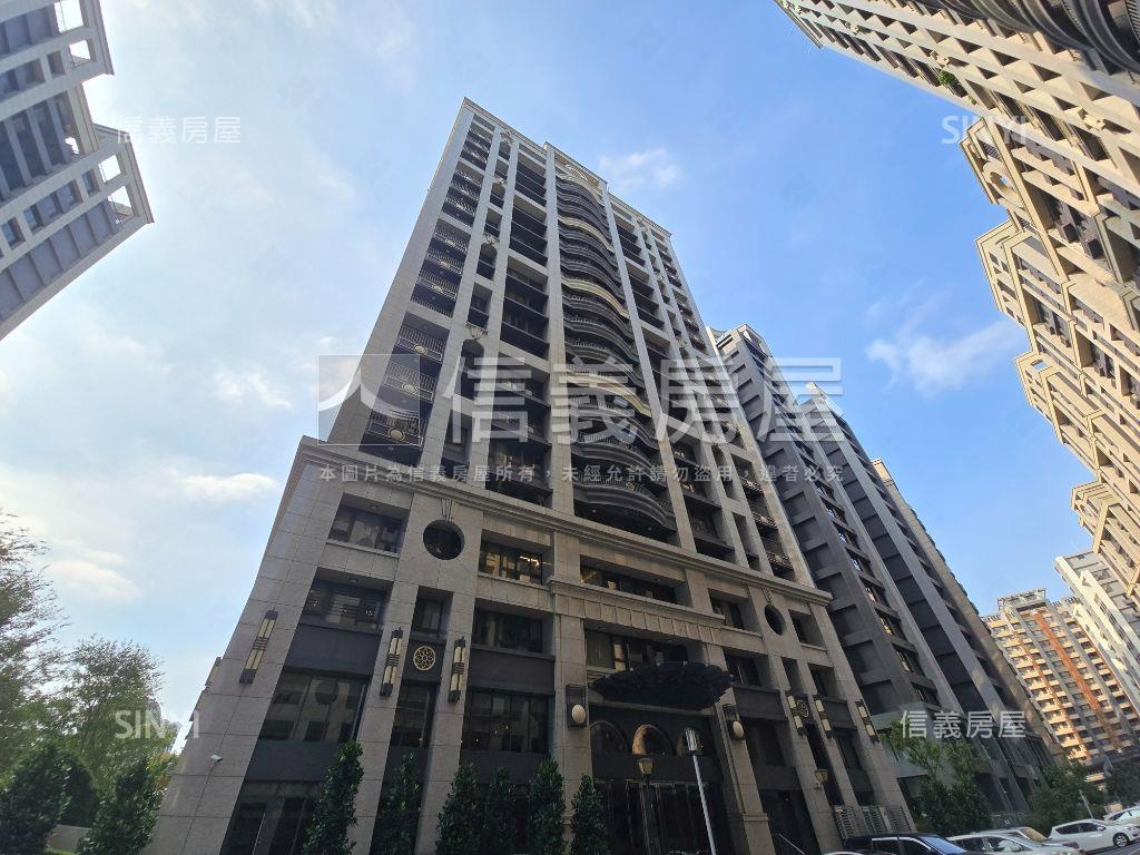 青埔站前國家苑３房雙車位房屋室內格局與周邊環境