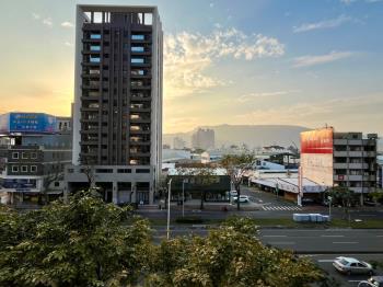 近火車站中華二路金透店