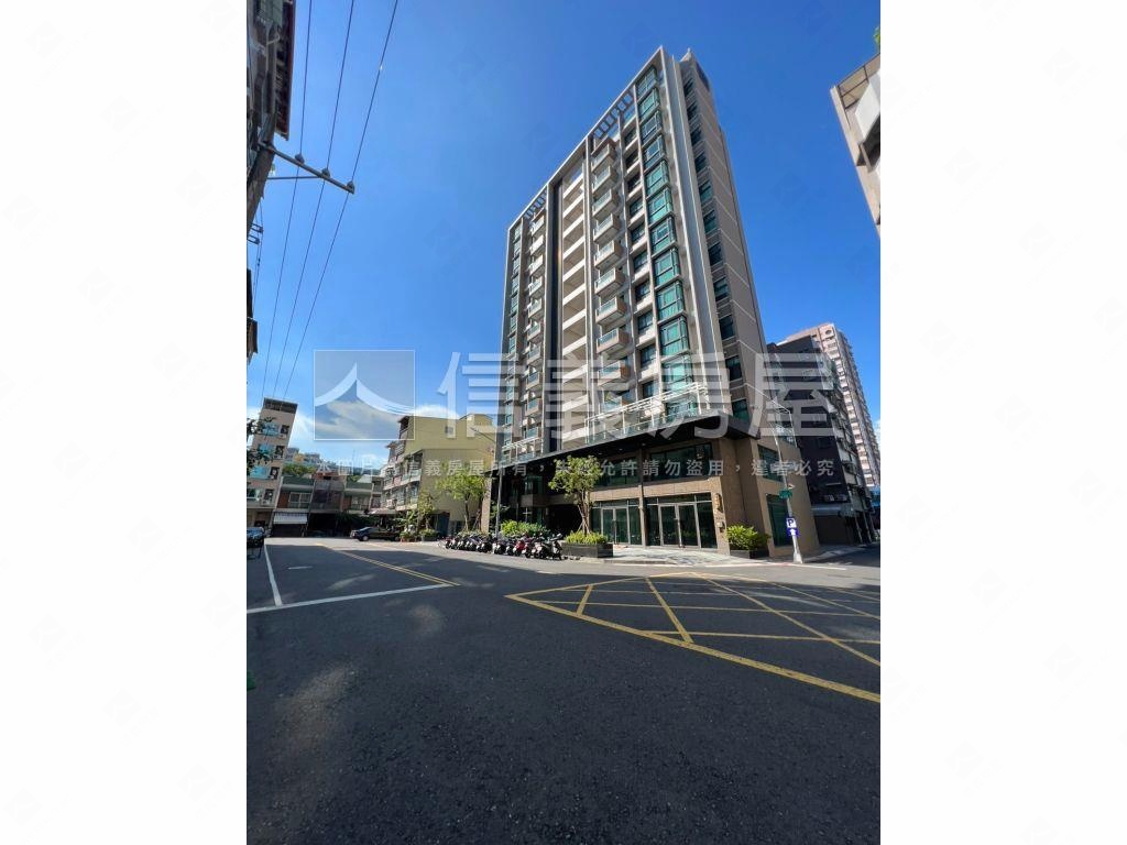 近高鐵璟美亮麗大店面房屋室內格局與周邊環境
