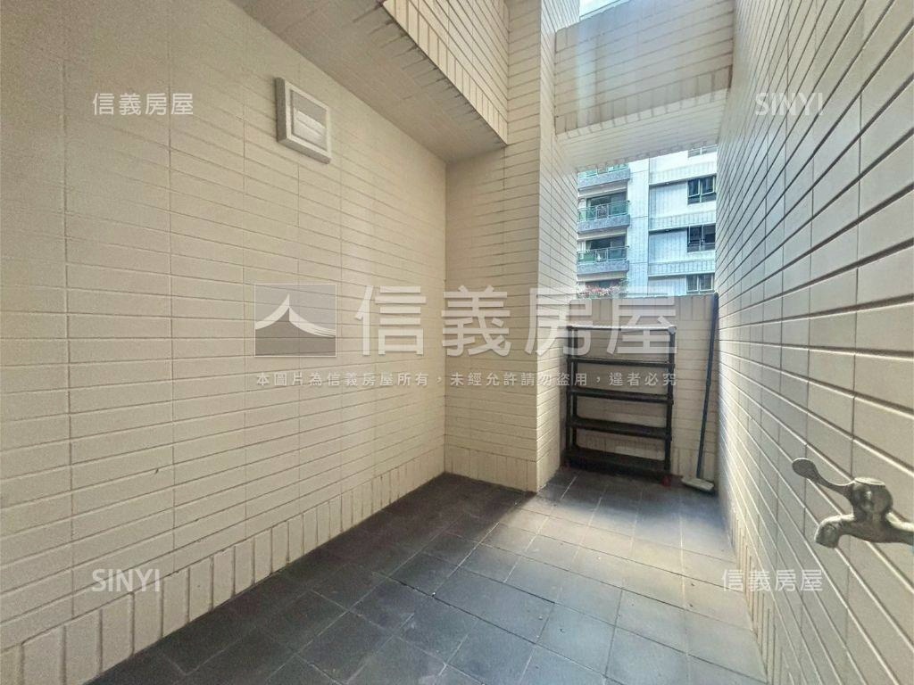 美術館低總價精美宅房屋室內格局與周邊環境