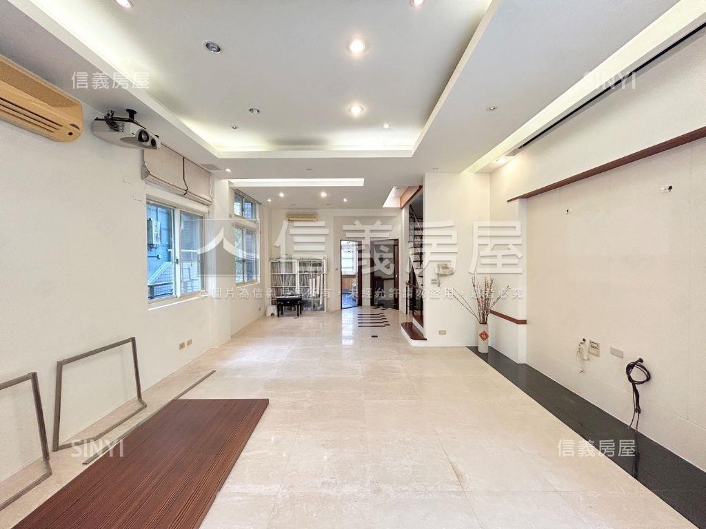 康橋藝術園區綠意美墅房屋室內格局與周邊環境