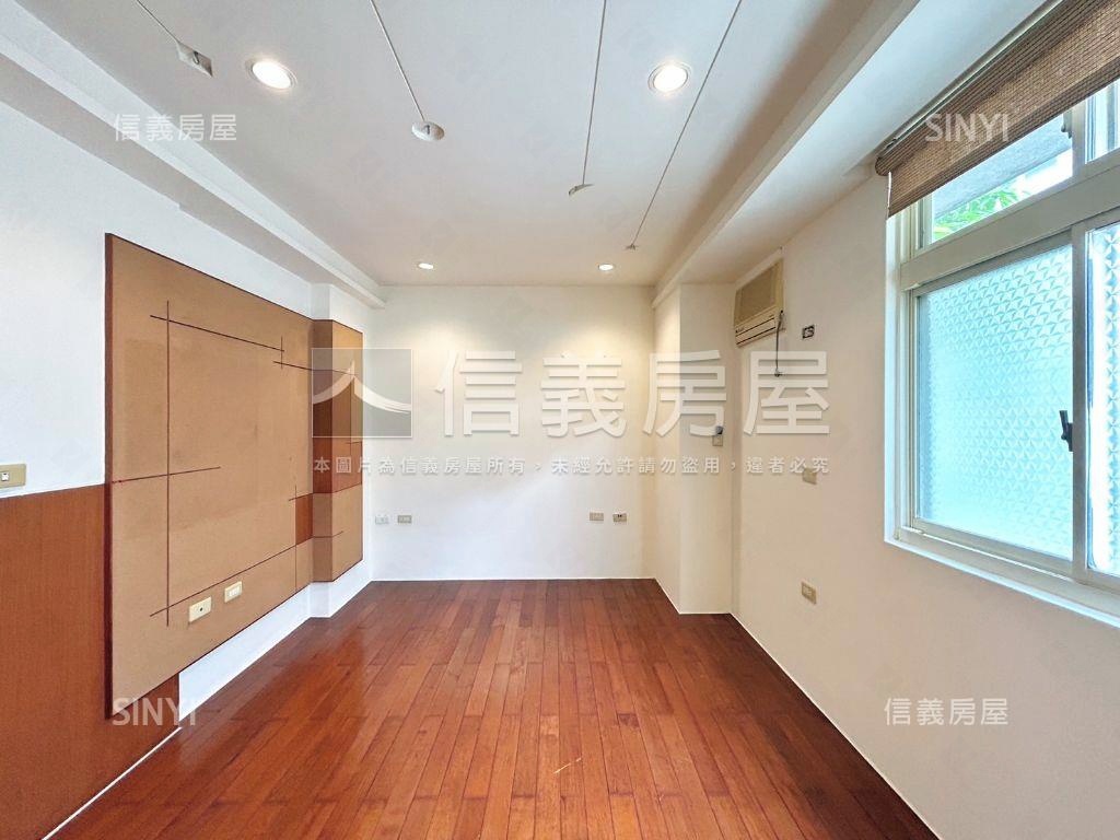 康橋藝術園區綠意美墅房屋室內格局與周邊環境