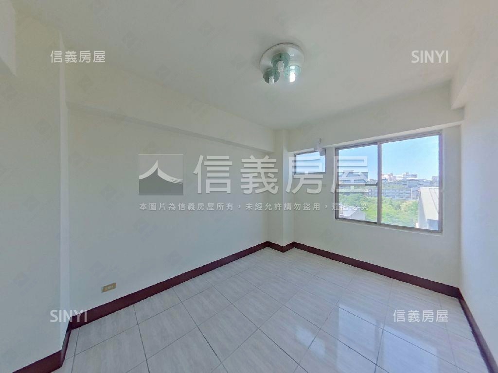 南清大四房車位房屋室內格局與周邊環境