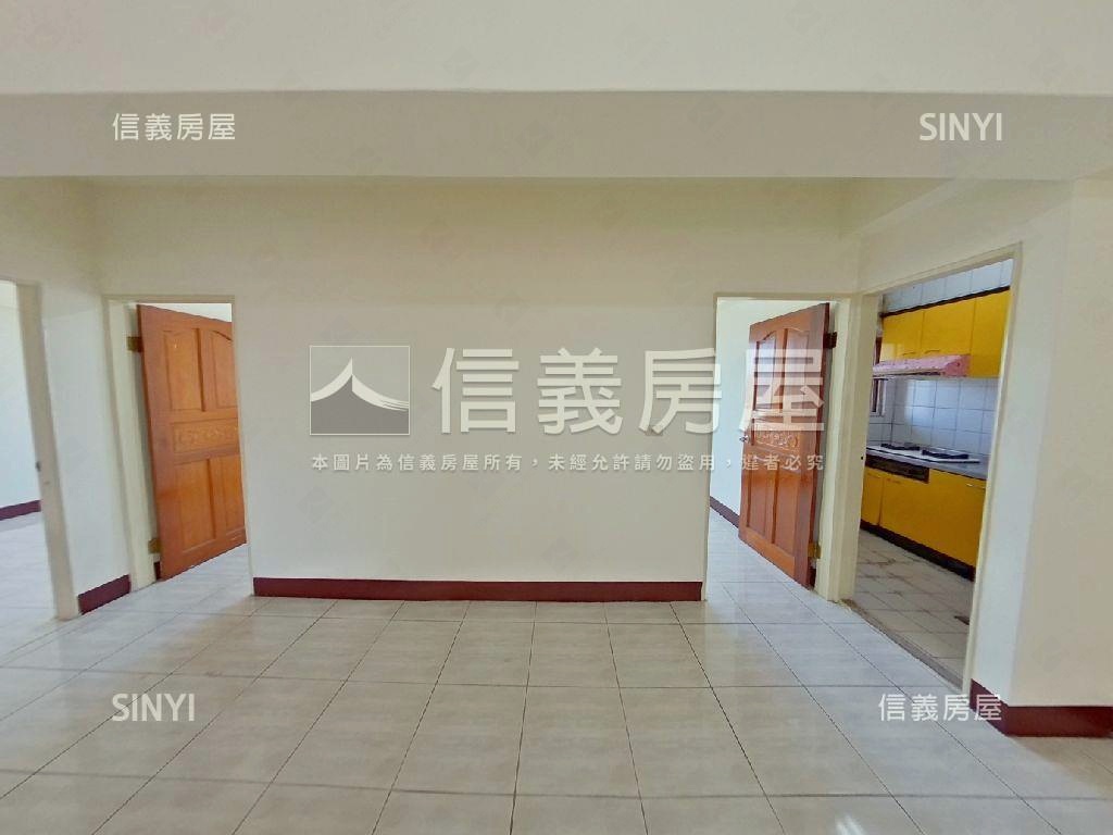 南清大四房車位房屋室內格局與周邊環境