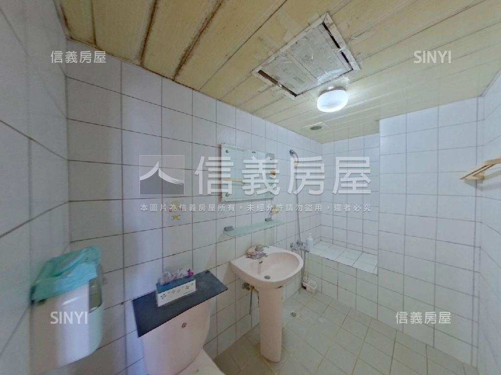 南清大四房車位房屋室內格局與周邊環境