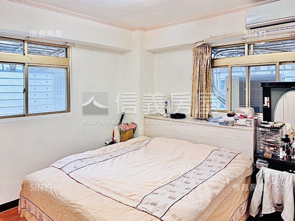 捷運華府明亮邊間三房房屋室內格局與周邊環境