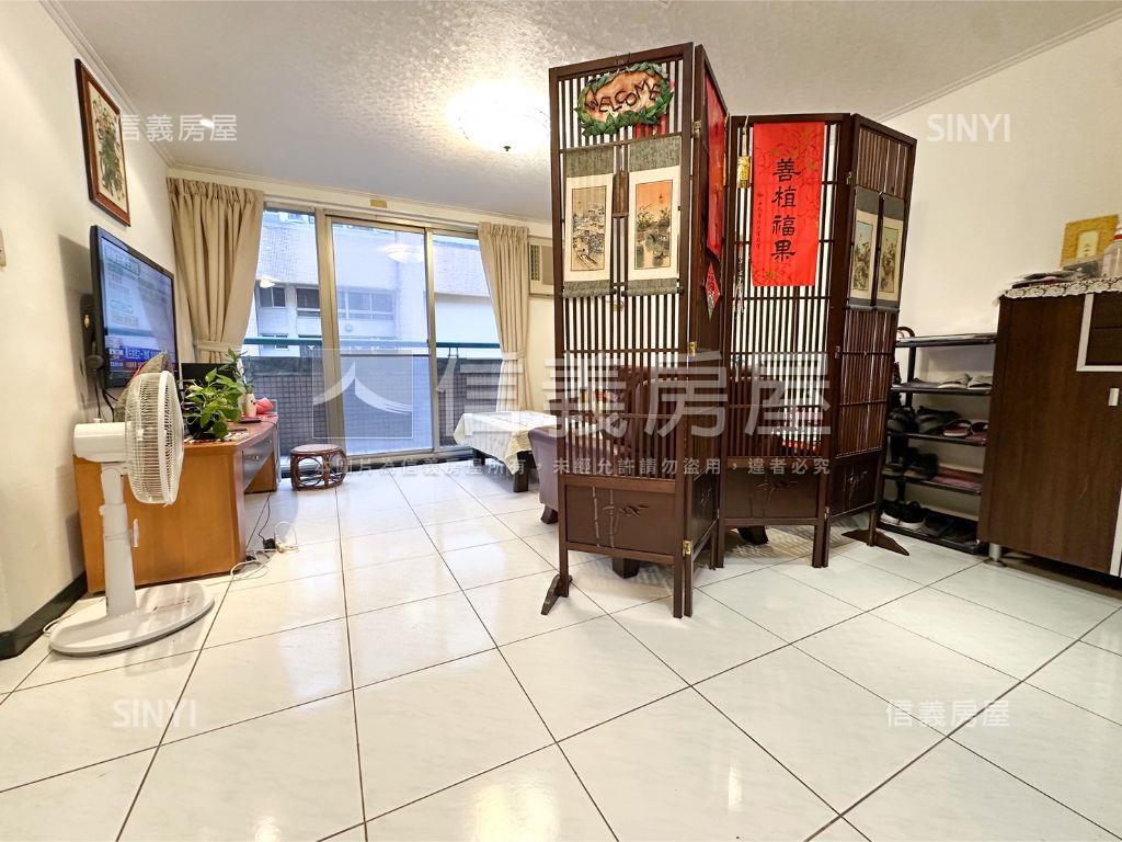 ＭＥ時代高樓稀有優質四房房屋室內格局與周邊環境