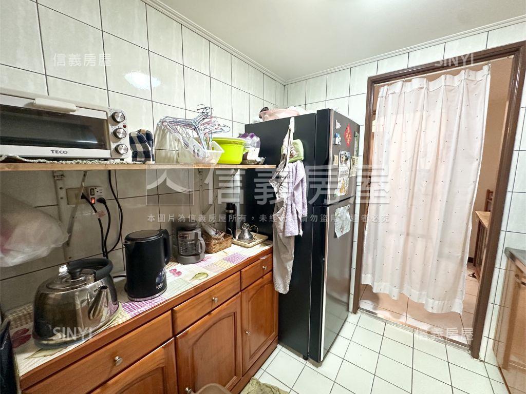 ＭＥ時代高樓稀有優質四房房屋室內格局與周邊環境