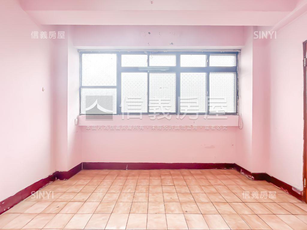 正面福德國小大四房房屋室內格局與周邊環境