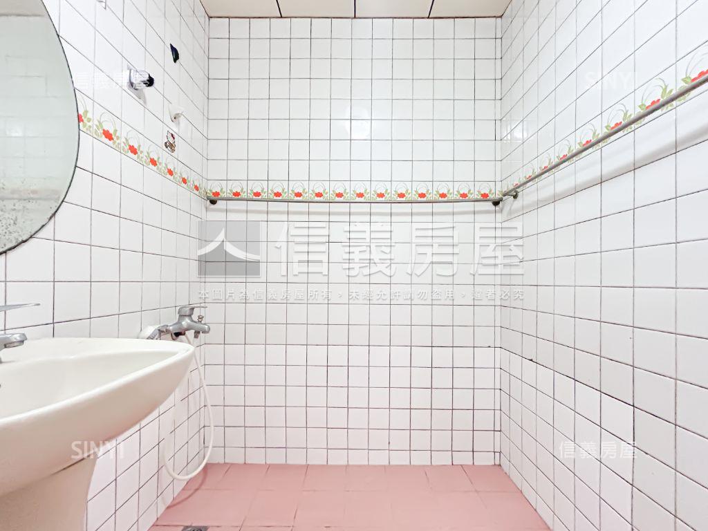 正面福德國小大四房房屋室內格局與周邊環境