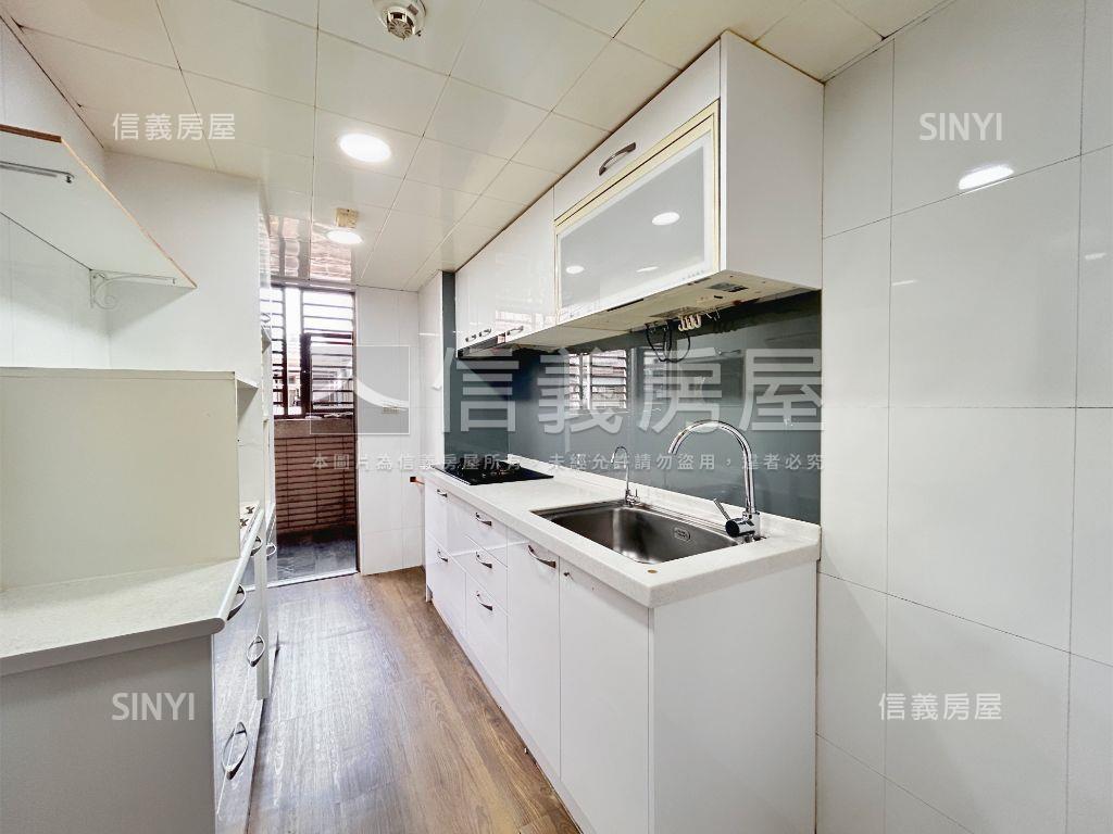 忠承三面採光大四房房屋室內格局與周邊環境