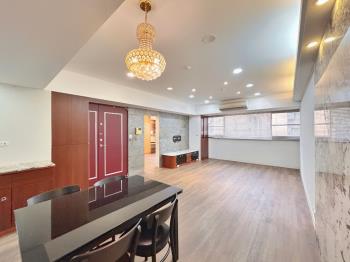 忠承三面採光大四房