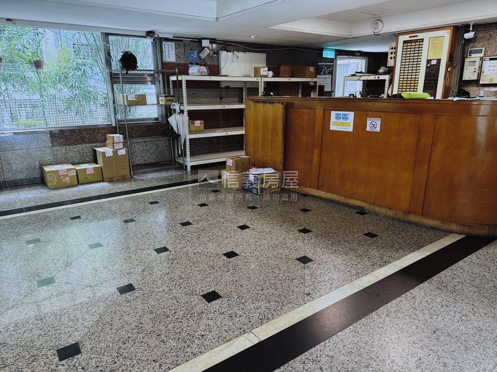 南天王樓中樓房屋室內格局與周邊環境