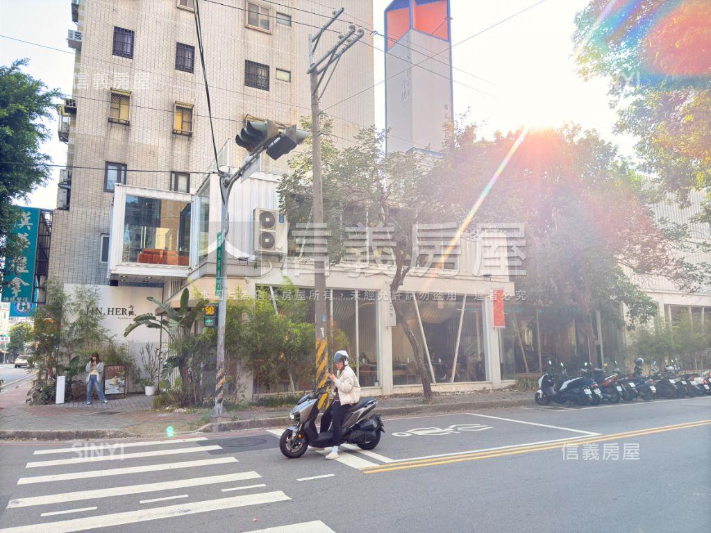 逢甲黎明路角間透店房屋室內格局與周邊環境