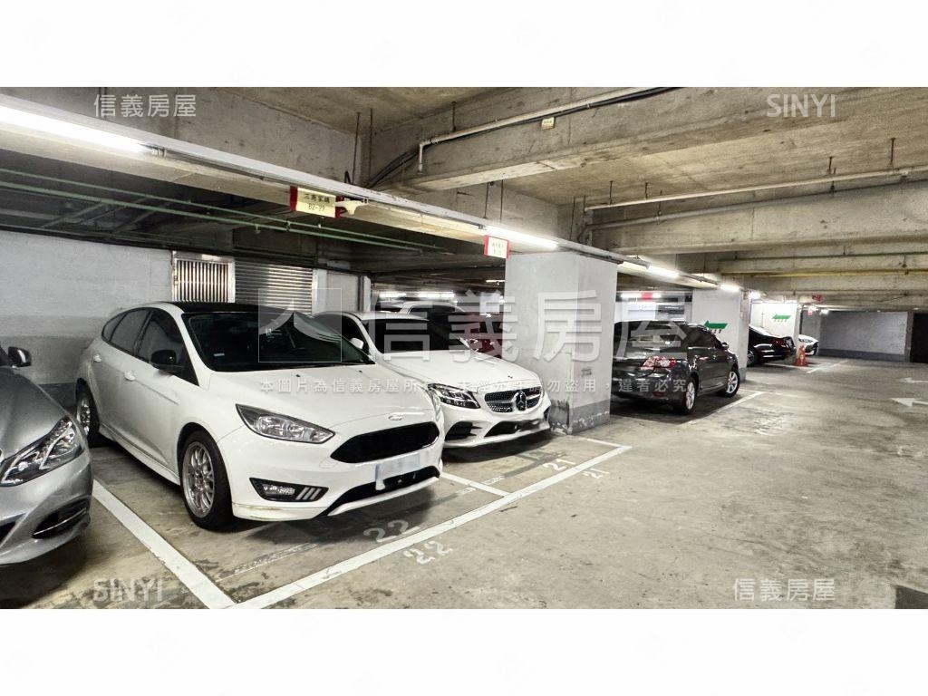 美孚時代美景純辦房屋室內格局與周邊環境