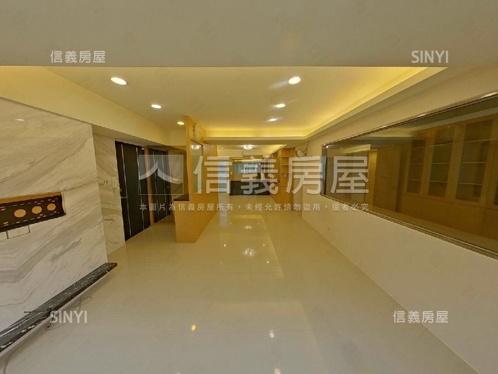大巨蛋國館電梯四房房屋室內格局與周邊環境