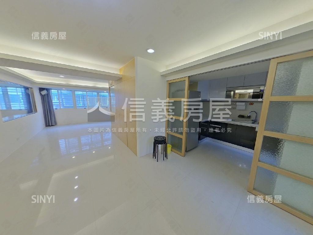 大巨蛋國館電梯四房房屋室內格局與周邊環境