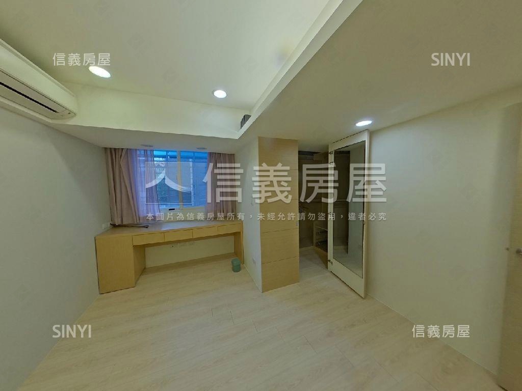 大巨蛋國館電梯四房房屋室內格局與周邊環境