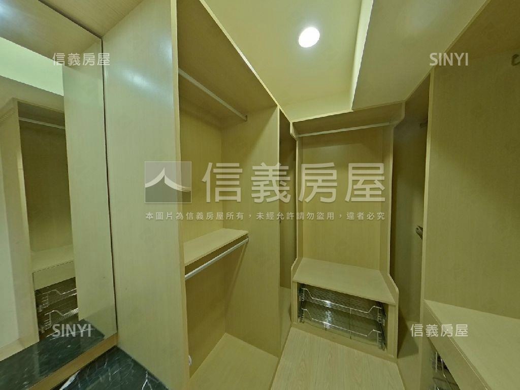 大巨蛋國館電梯四房房屋室內格局與周邊環境