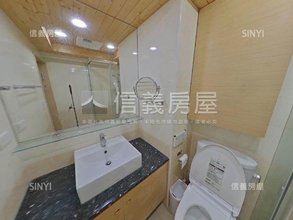 大巨蛋國館電梯四房房屋室內格局與周邊環境
