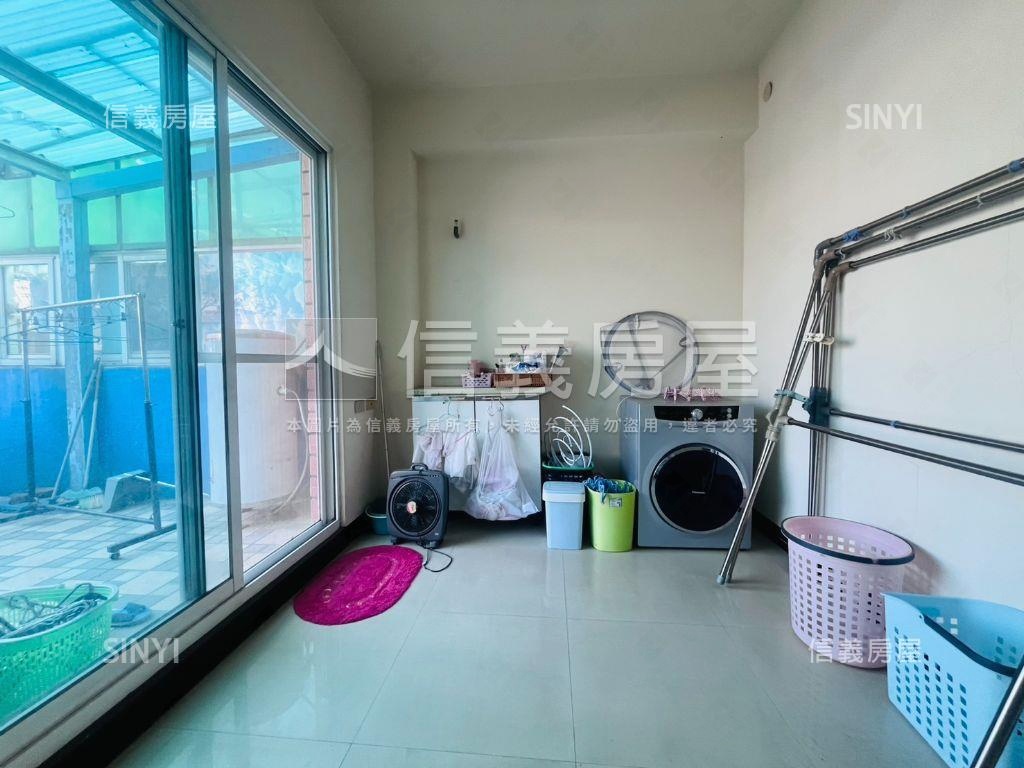 埔心社區型車庫美透天房屋室內格局與周邊環境
