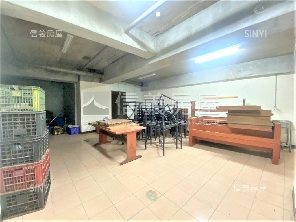 海華商圈黃金店面房屋室內格局與周邊環境