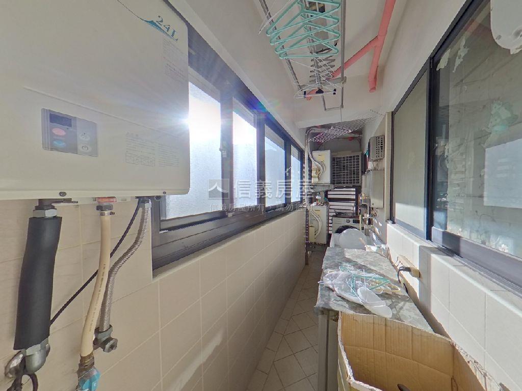 臨江仙河畔水岸豪邸房屋室內格局與周邊環境