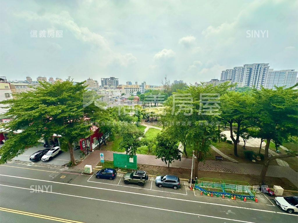 陽光公園朝南三房平車房屋室內格局與周邊環境