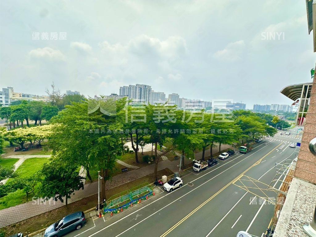陽光公園朝南三房平車房屋室內格局與周邊環境