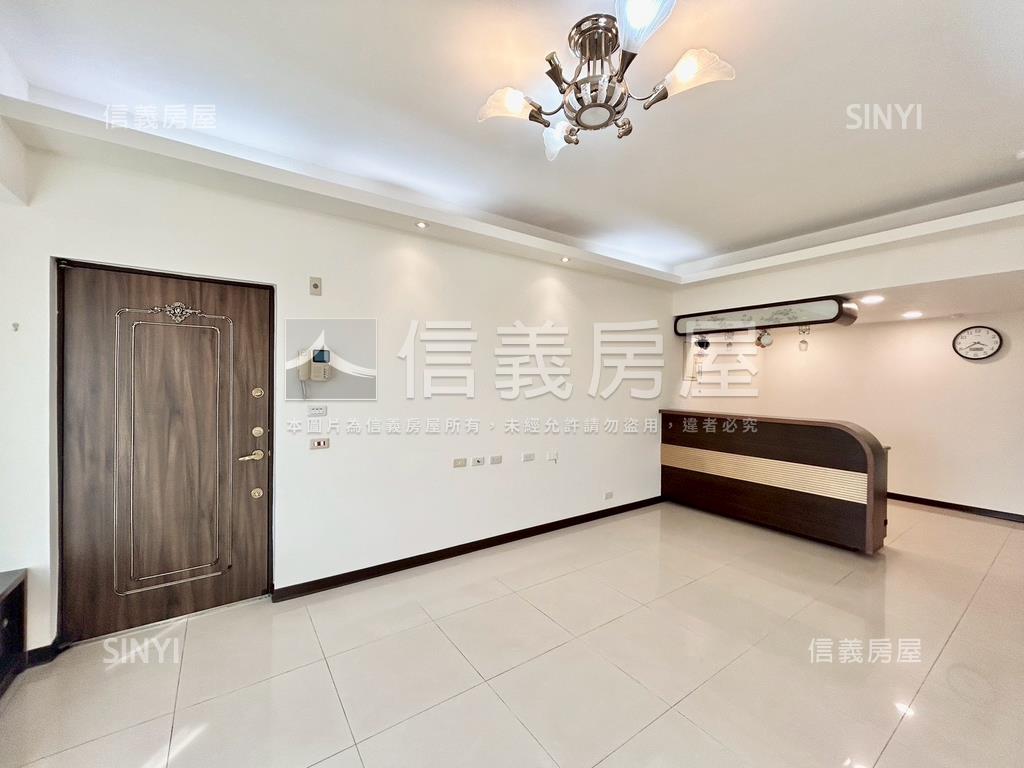 爵士悅外棟視野美三房房屋室內格局與周邊環境