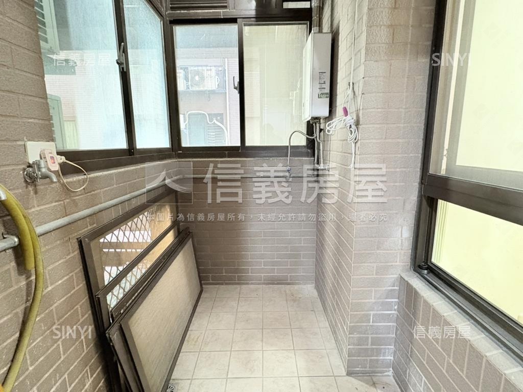 近未來捷運、國小維也納居房屋室內格局與周邊環境