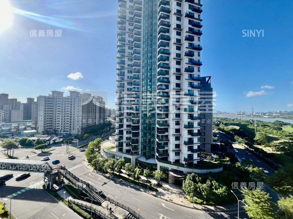 山河雙景四房雙車位尊榮宅房屋室內格局與周邊環境