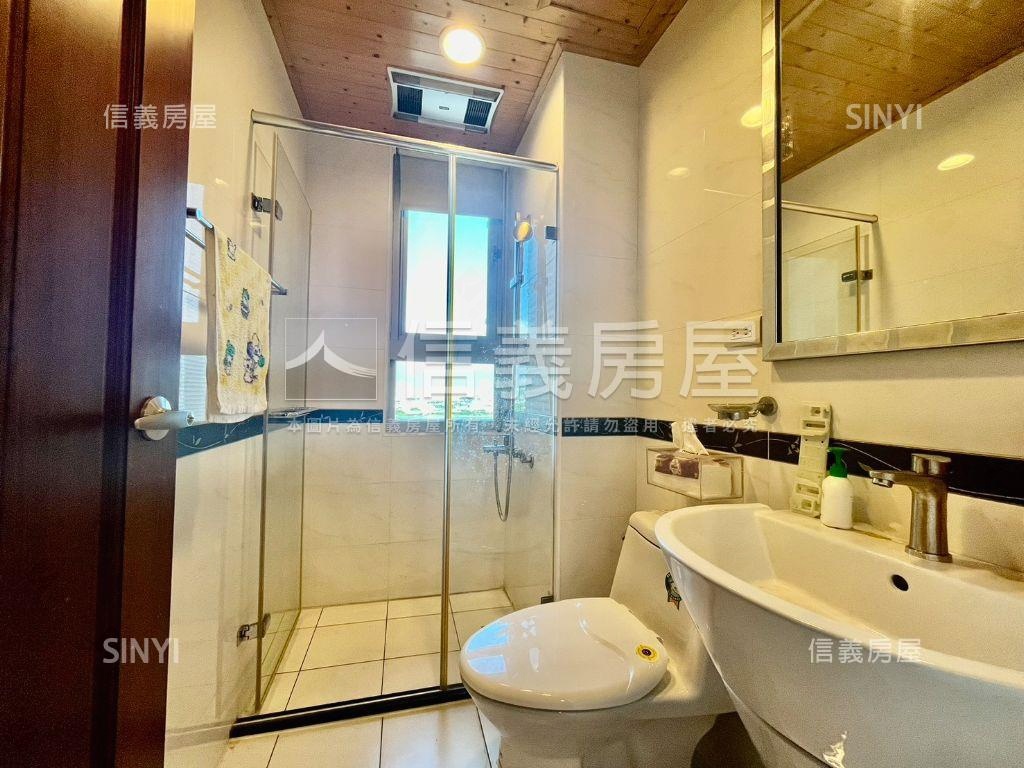 山河雙景四房雙車位尊榮宅房屋室內格局與周邊環境