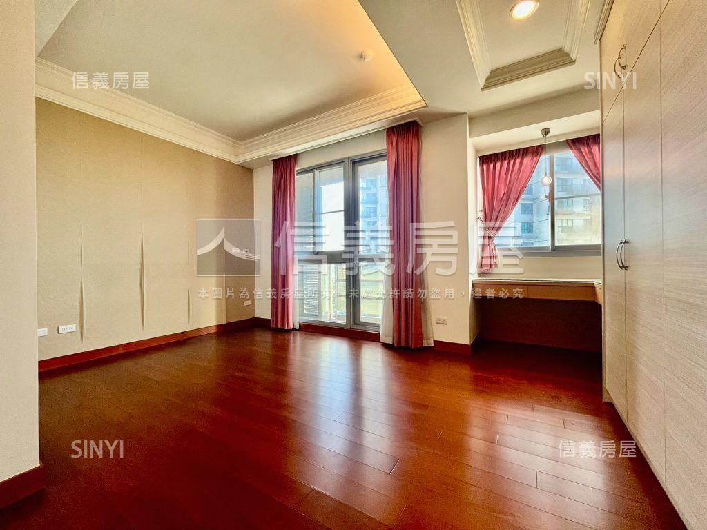 山河雙景四房雙車位尊榮宅房屋室內格局與周邊環境