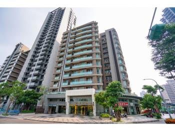 山河雙景四房雙車位尊榮宅