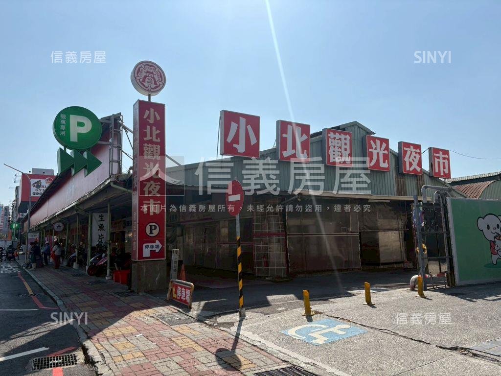 站前ＣＡＳＡ次頂樓質感宅房屋室內格局與周邊環境