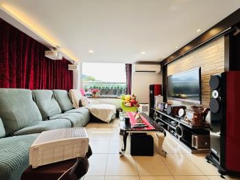 康和光輝全家福