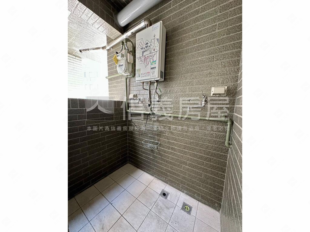 近中科東海商圈兩房附車位房屋室內格局與周邊環境