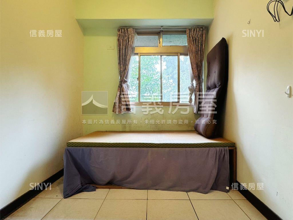 帝景山嵐居電梯兩房車房屋室內格局與周邊環境