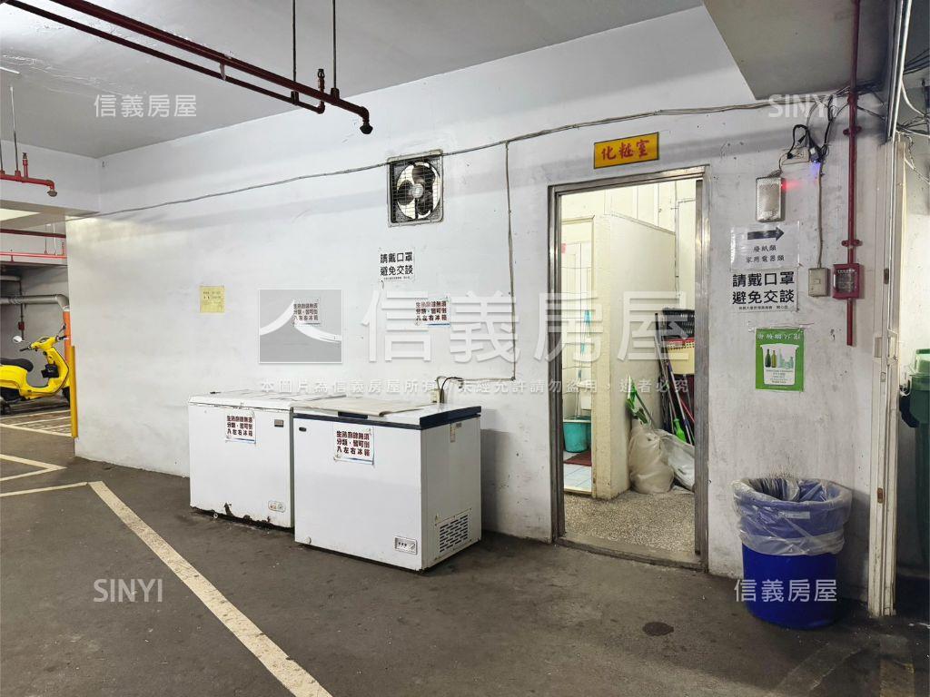 帝景山嵐居電梯兩房車房屋室內格局與周邊環境