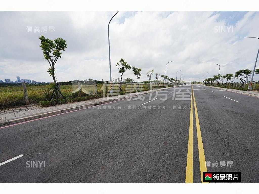 新北ＡＩ園區７０８坪產專房屋室內格局與周邊環境